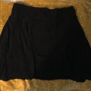 Free People NEVER WORN black skirt !